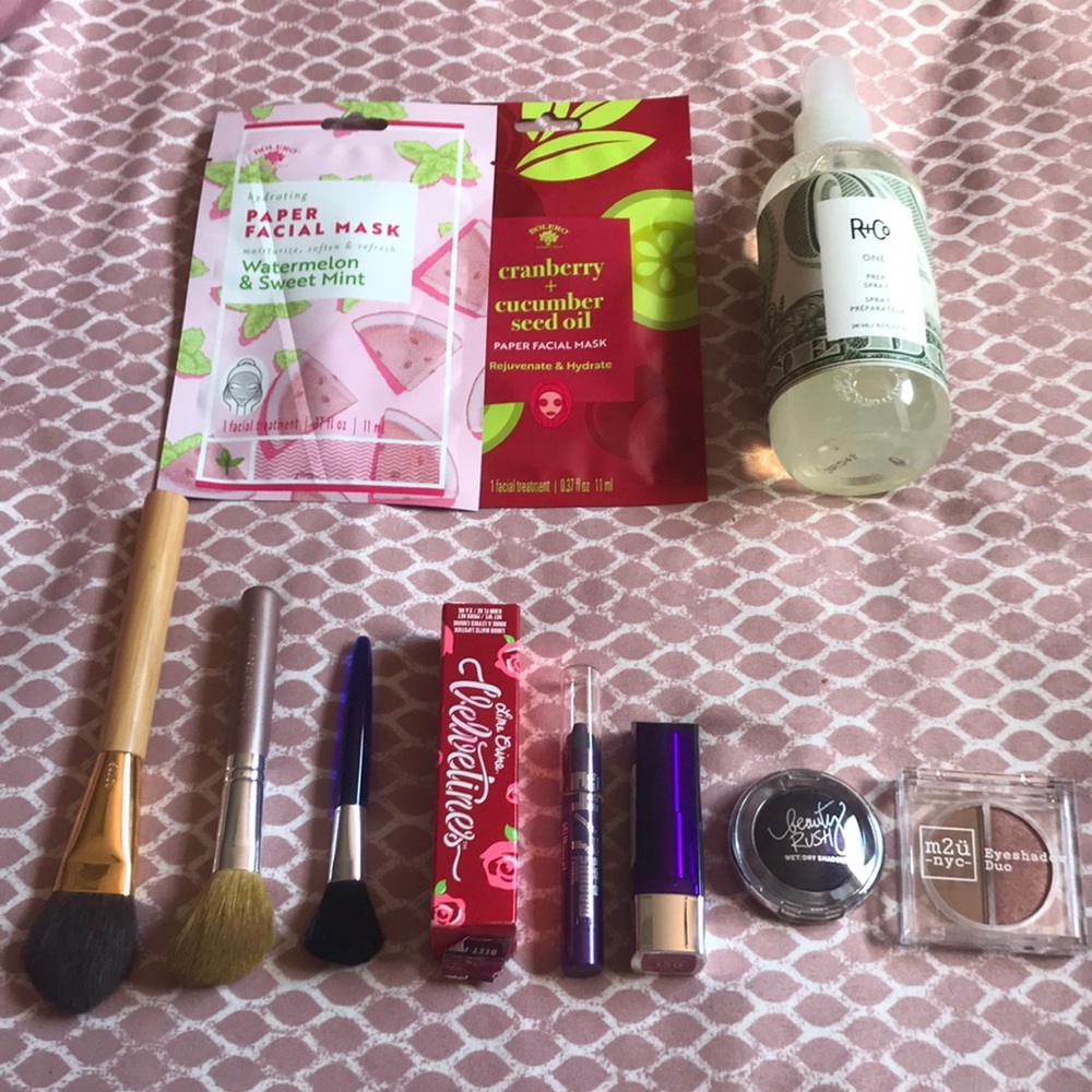 Makeup/skincare lot sale - mixed new and used items